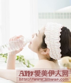 要喝足一定量水