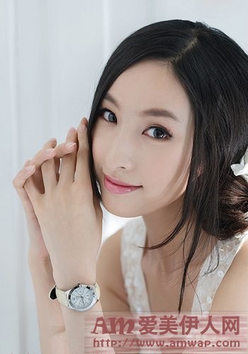 勤练腹部减肥操 打造平坦腹部