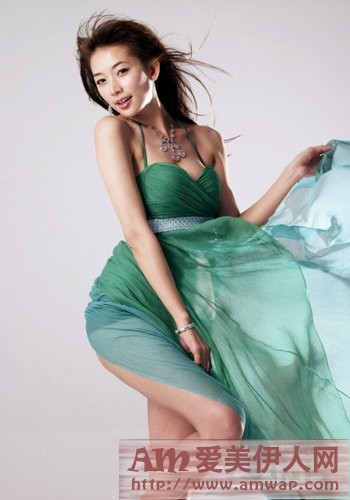 林志玲vs范冰冰 pk美腿心得