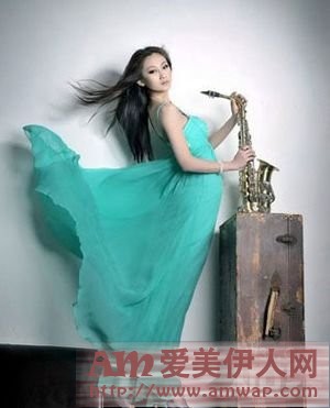 老公太粘人我都吃不消了
