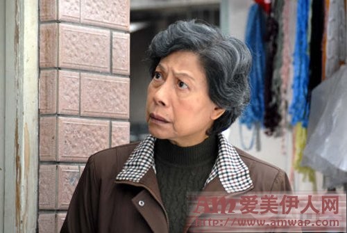 婆婆嫌我怀上女孩说不打胎就送人