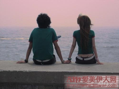 被抛弃后我放纵自己沉沦