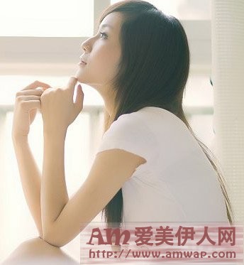 秘笈！男人如何展现魅力调情女人