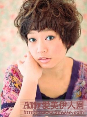 花样妩媚 浪漫春季短发最IN点击图片进入下一页