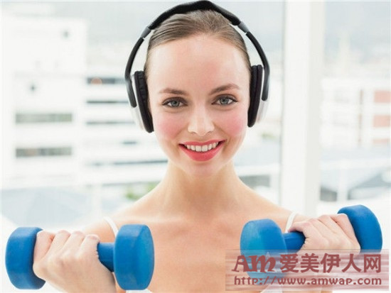 怎么练肌肉？吃+动练出好肌肉
