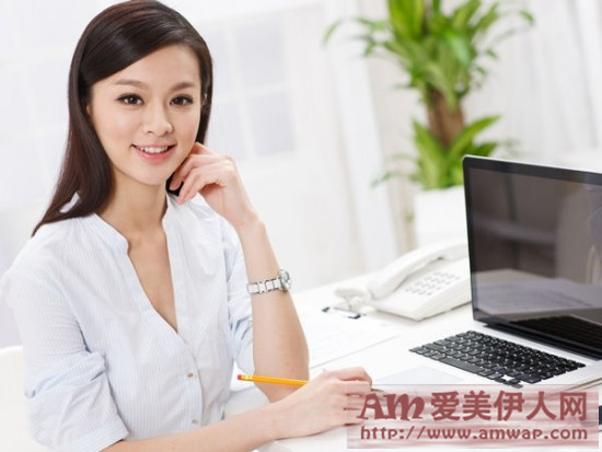 上班族健身瑜伽法 远离久坐肥胖