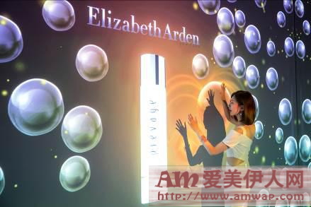 逆转时光 凝注肌颜 ——伊丽莎白雅顿PREVAGE铂粹御肤肌活露隆重上市