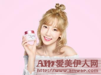 少女时代金泰妍成为banila co.芭妮兰全球代言人