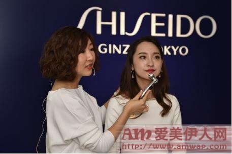 你的微笑可以更美 SHISEIDO资生堂国际全新塑颜亮肤霜助你重拾18°年轻笑颜