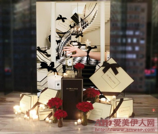 摩登典雅 奇幻氛呈 “王菲幻乐一场2016”世纪唱演 祖·玛珑倾情打造芬芳献礼