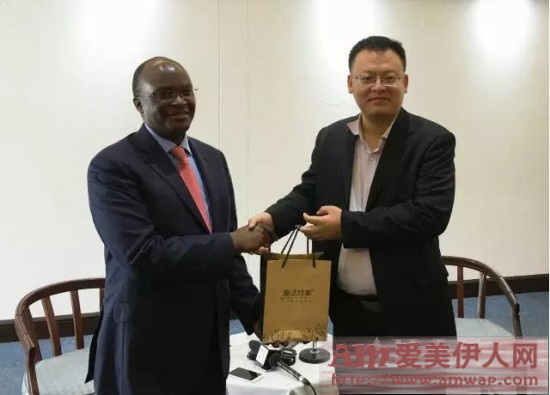 膜法世家作为国礼登上国际舞台 惊艳四座