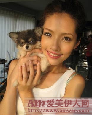 卡姿兰&mina米娜 寻找一元眼的你做封面模特！