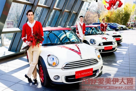 我是上镜V女王 CLARINS法国娇韵诗V脸精华塑自信V脸