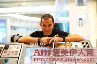 法国希思黎全球首席彩妆师Alexandre Colaianni先生 10月中国彩妆巡游