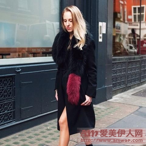 潮人示范12种围巾时尚变化 会穿衣服就会搭