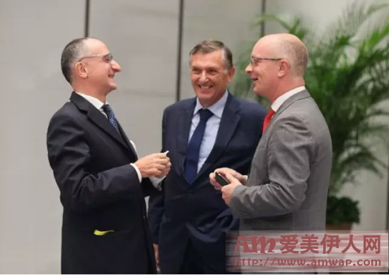 丝博会与您一起共享丝绸之美- 中国国际丝绸博览会正式开幕