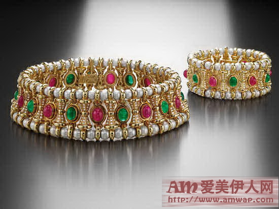 VOGUE × 宝格丽 “宝石▪梦” ——百年珠宝,风尚解读