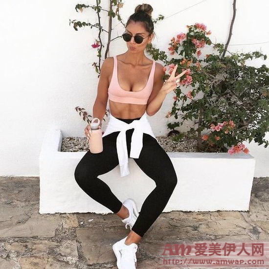 你还减肥呢?我要去买运动服了