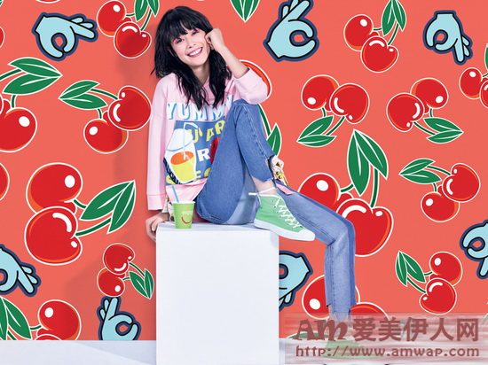 ES 2017春季形象，探寻潮酷少女的时尚